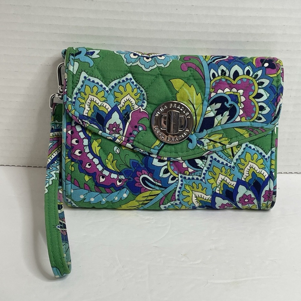 Vera Bradleyβ Clutch Purse Handbag Green Wristlet Shoulder Strap 6.5" Long